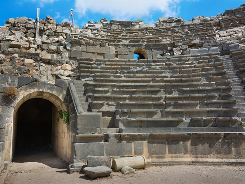 Exploring Ancient Marvels: Umm Qais, Gadara, and Jerash Jordan