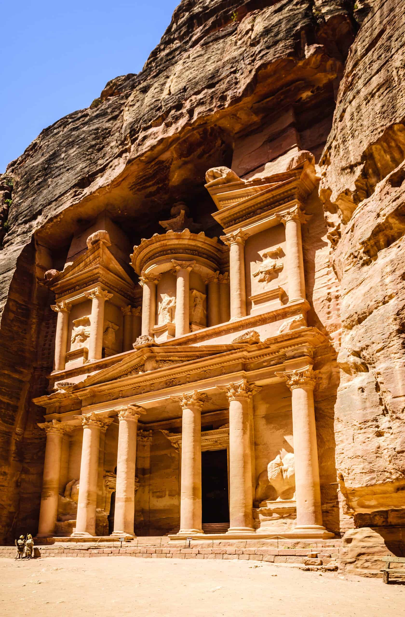 Petra Jordan: Unveiling Panoramic Views and the Enigmatic Al Khazneh Carved Building